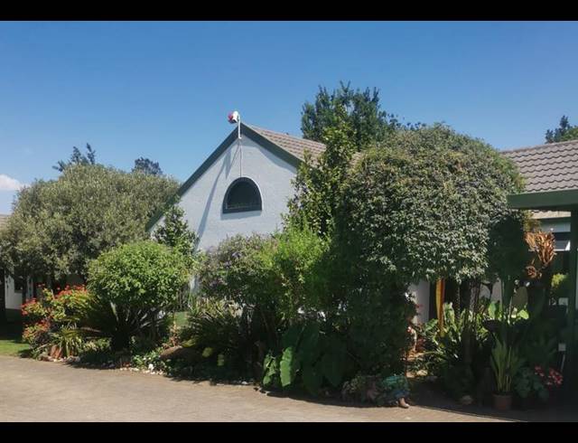 2 BEDROOM TOWNHOUSE FOR SALE IN VAALPARK